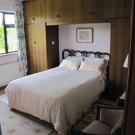 An Dooneen, The Hurley Farm Bed & Breakfast 3*